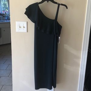 Jessica Simpson maternity ruffle dress
